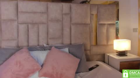 Sofia online show from March 8, 2:34 am