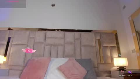 Sofia online show from March 8, 7:42 pm