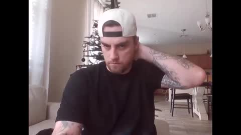 Snapshot of soft0ne chatting on December 9, 5:08 pm soft0ne online show from December 9, 5:08 pm