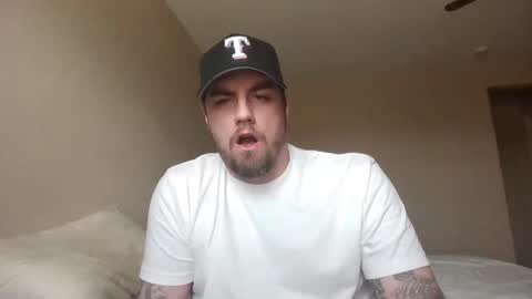 Snapshot of soft0ne chatting on January 6, 4:44 pm soft0ne online show from January 6, 4:44 pm