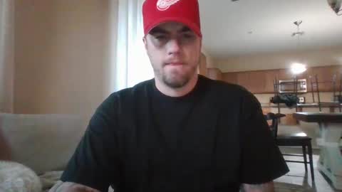 Snapshot of soft0ne chatting on March 4, 1:59 pm soft0ne online show from March 4, 1:59 pm