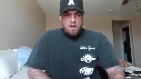 Snapshot of soft0ne chatting on March 11, 5:57 pm soft0ne online show from March 11, 5:57 pm