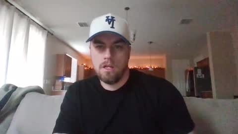 Snapshot of soft0ne chatting on November 21, 3:33 pm soft0ne online show from November 21, 3:33 pm