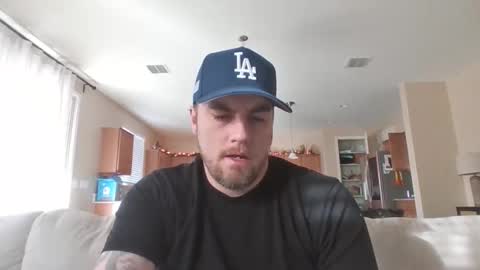 Snapshot of soft0ne chatting on December 5, 3:41 pm soft0ne online show from December 5, 3:41 pm