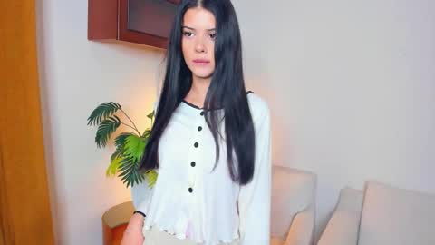 Snapshot of softlyy_bold chatting on September 28, 7:03 am Alice online show from September 28, 7:03 am