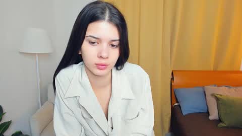 Snapshot of softlyy_bold chatting on November 1, 6:48 am Alice online show from November 1, 6:48 am