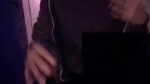 SolaceEve online show from March 7, 3:19 am