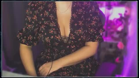 Gaby Solis online show from November 11, 1:55 pm