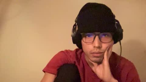 solmonier online show from December 16, 8:25 pm