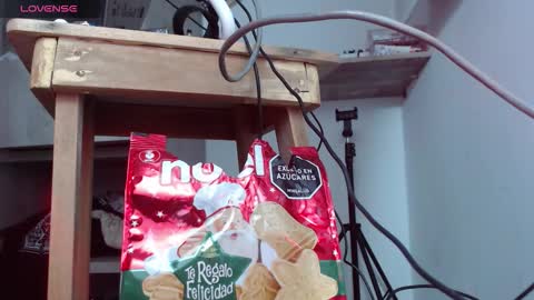 solwynnee online show from November 19, 3:06 am