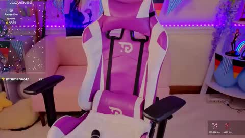 Sonia Meow online show from September 30, 5:45 am