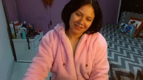 sonialatin69 online show from January 9, 5:13 am