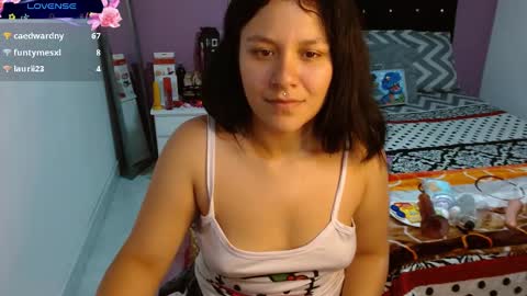 sonialatin69 online show from January 25, 1:52 pm