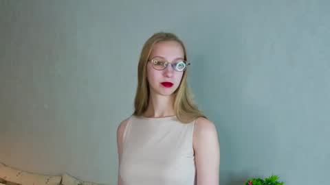 Im Lina Welcome guys online show from November 28, 1:52 am