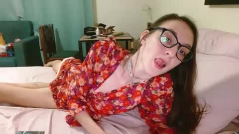 SonyaSays online show from January 14, 11:48 pm