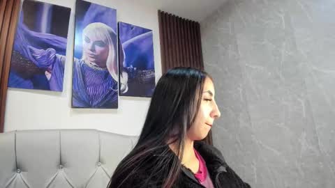 Sophi Thaylorr online show from October 8, 1:31 pm