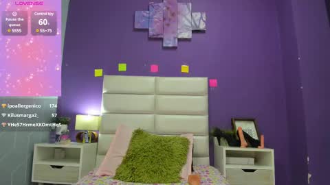 Snapshot of sophia_abad7 chatting on March 12, 2:09 am Sophia online show from March 12, 2:09 am