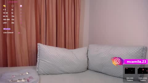 Snapshot of sophia_bones chatting on January 23, 1:08 am SophiI online show from January 23, 1:08 am