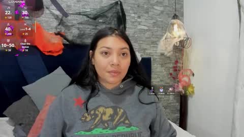 Snapshot of sophia_brunett chatting on October 23, 11:42 am Sophia online show from October 23, 11:42 am