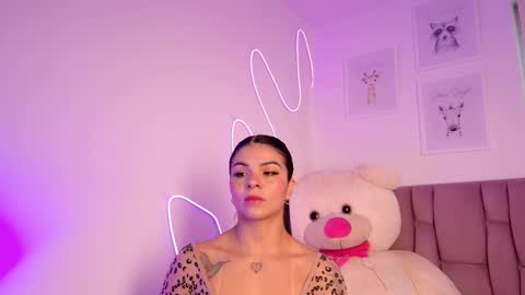 Snapshot of sophia_karsonn chatting on November 27, 7:16 pm Sophia Carson online show from November 27, 7:16 pm