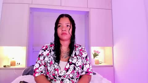  S O P H I A  online show from February 11, 11:43 am