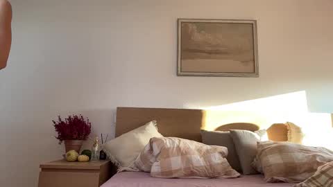 sophie_amalia online show from November 7, 1:44 pm