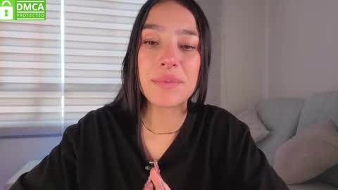 Sophie  online show from November 7, 2:50 pm