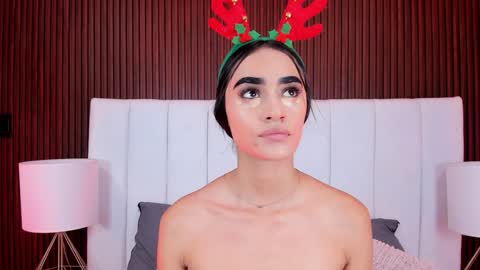 Sofia  santodomingo online show from December 18, 10:57 pm