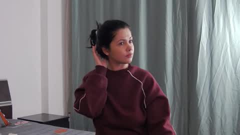 Snapshot of sophie_jeans chatting on October 17, 8:22 pm Sophie jeans online show from October 17, 8:22 pm