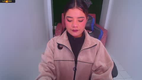 Sofia online show from January 17, 2:39 am