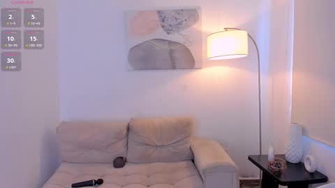 Snapshot of sophiebrownx_ chatting on September 9, 3:55 pm Sophie online show from September 9, 3:55 pm