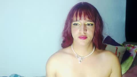 sophiehillsxo online show from February 2, 6:37 am