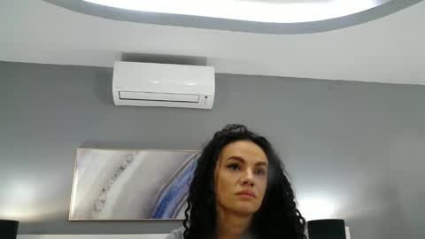 Sophie online show from February 14, 9:32 pm