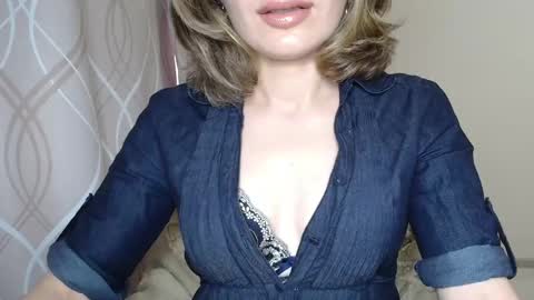 Sophiemisss online show from September 9, 4:06 pm