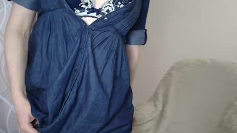 Sophiemisss online show from October 5, 9:29 am