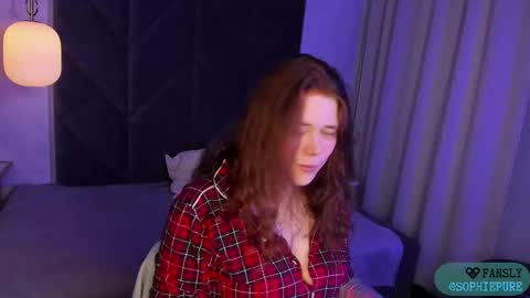 Sophie online show from October 23, 8:40 pm