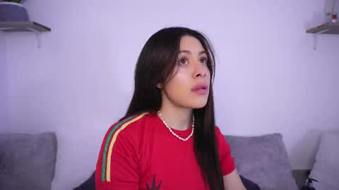 Snapshot of sophiiecums chatting on November 11, 12:16 pm Sophiie online show from November 11, 12:16 pm