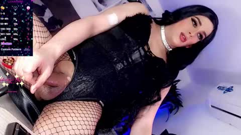 Sophie Sweet online show from February 16, 2:32 pm