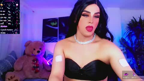 Sophie Sweet online show from September 11, 4:51 pm