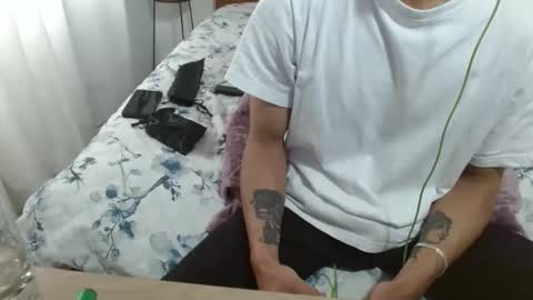 businessman online show from November 9, 6:28 pm