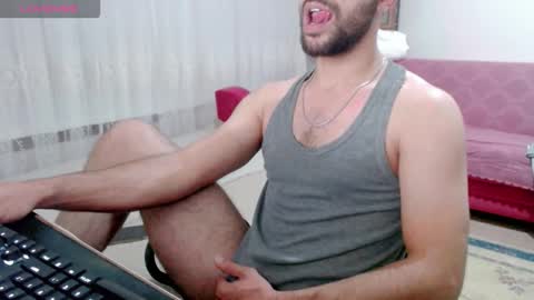 luis online show from October 29, 9:05 pm