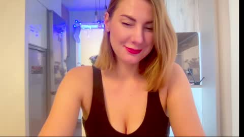 Snapshot of soulmategirl chatting on January 13, 12:35 pm SoulMate online show from January 13, 12:35 pm