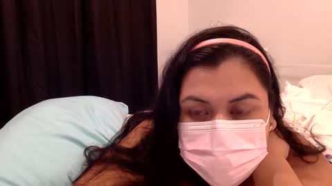 Snapshot of soulmatesxoo34 chatting on September 20, 11:22 am Longhaitianbbc thick latina online show from September 20, 11:22 am