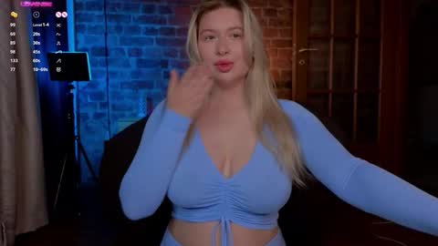 soulmeinme online show from November 22, 7:46 pm