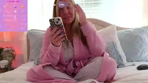 Snapshot of southernbarbii chatting on October 18, 4:30 pm Your Barbii online show from October 18, 4:30 pm