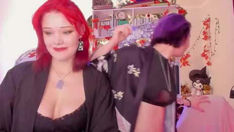 Leah online show from December 1, 3:22 am