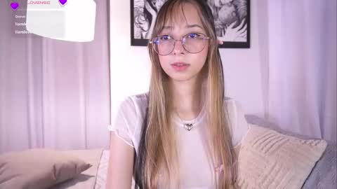 Snapshot of soy_iris chatting on September 30, 11:54 pm Irisita online show from September 30, 11:54 pm