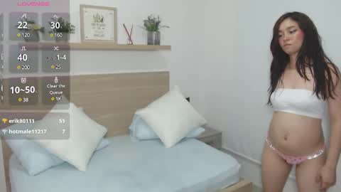 Snapshot of soy_mariana_ chatting on February 18, 8:59 am M A R I A N A online show from February 18, 8:59 am