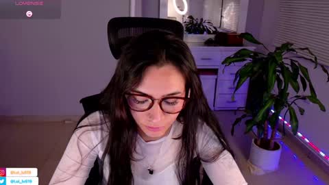 Luisa    online show from January 26, 4:51 am