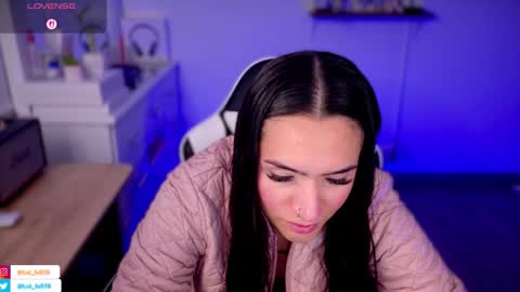 Luisa    online show from October 31, 8:54 pm